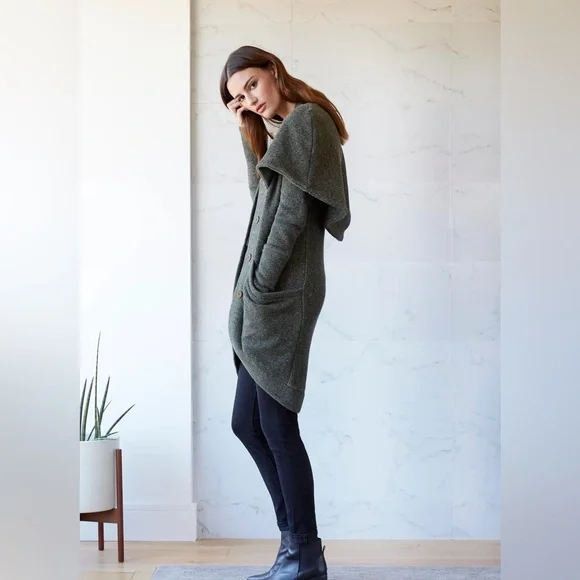 Rebecca King THREE WAY SWEATER - FOREST GREEN - Picture 1 of 11